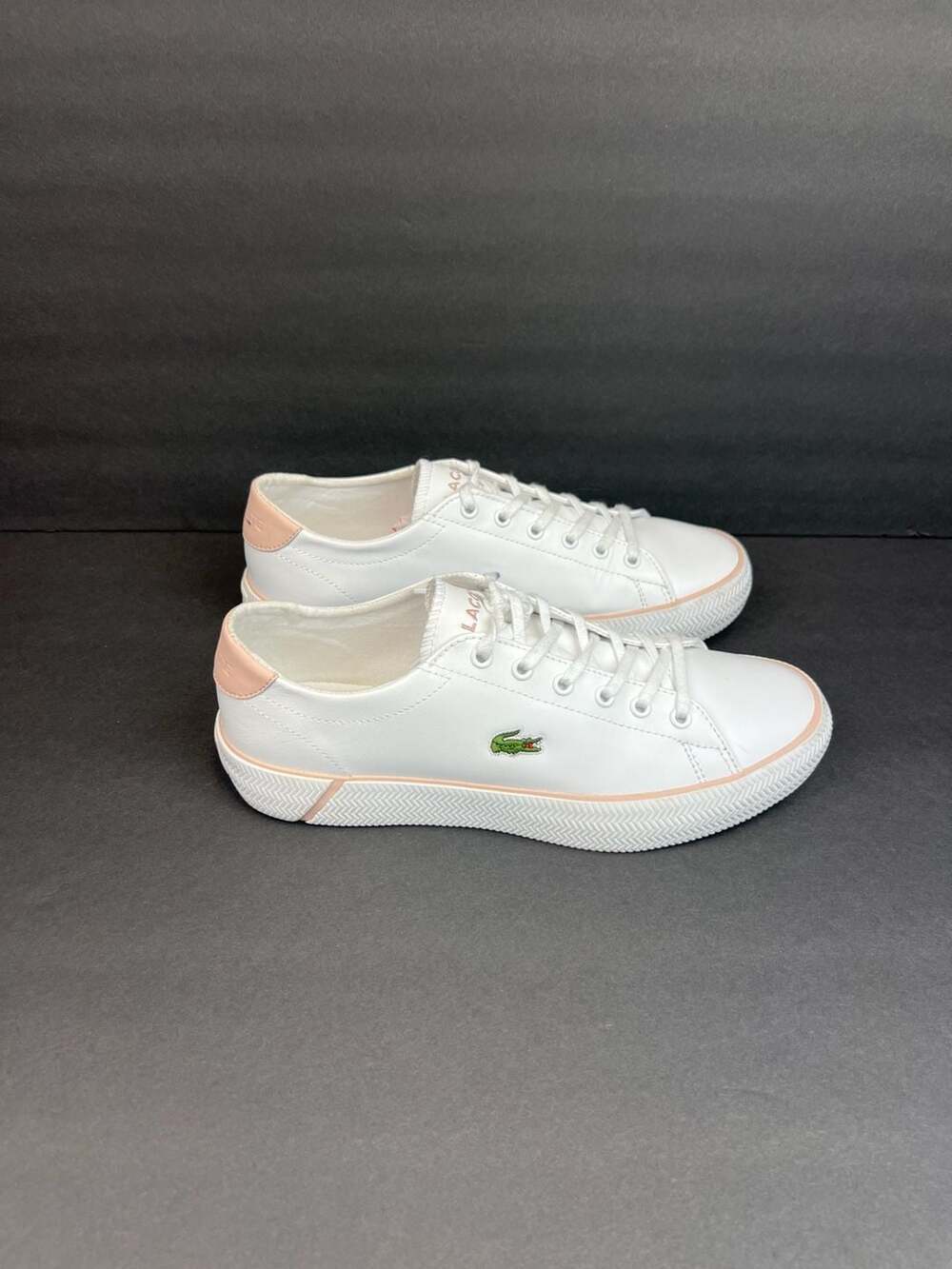 Lacoste Gripshot Women's Leather Sneakers White Light Pink Size US 7.5 Euro 39